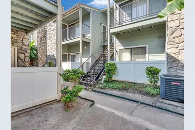 3764 Tanglewilde Street #H8, Houston, TX 77063 - Photo 18