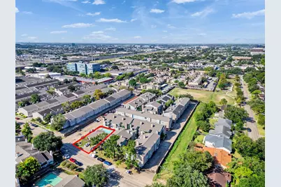 3764 Tanglewilde Street #H8, Houston, TX 77063 - Photo 4