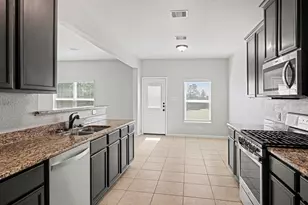 7722 Boulder Sunstone Ln, Conroe, TX 77304 - Photo 14