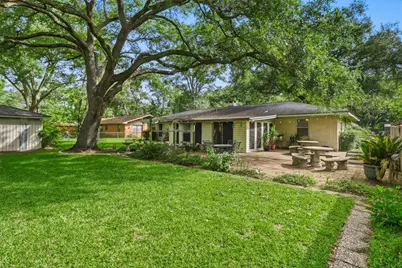 1335 Kathy Avenue, Sealy, TX 77474 - Photo 46