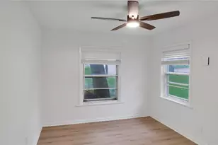 3016 Loganwood Dr, Dallas, TX 75227 - Photo 8