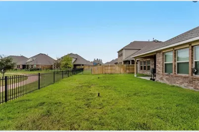 24510 Raven Cliff Falls Drive, Tomball, TX 77375 - Photo 10