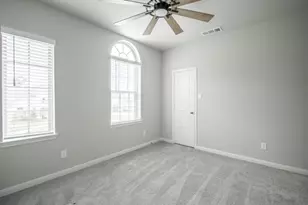 21449 Kings Guild Ln, Kingwood, TX 77339 - Photo 6