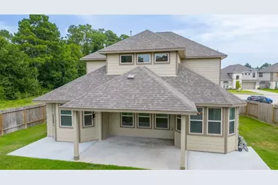 21449 Kings Guild Lane, Kingwood, TX 77339 - Photo 2