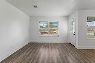 4303 Dacca Dr, Houston, TX 77047 - Photo 2