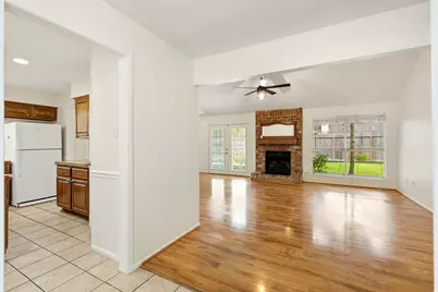 8638 Lake Crystal Drive, Houston, TX 77095 - Photo 6