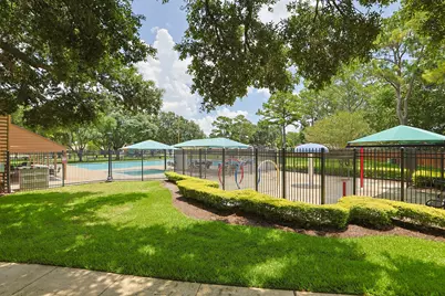 8638 Lake Crystal Drive, Houston, TX 77095 - Photo 24