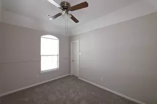 19 Vista Mill Pl, The Woodlands, TX 77382 - Photo 14