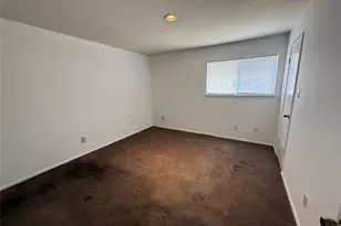 8048 Sands Point Dr, Houston, TX 77036 - Photo 8