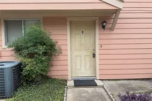 8048 Sands Point Dr, Houston, TX 77036 - Photo 12