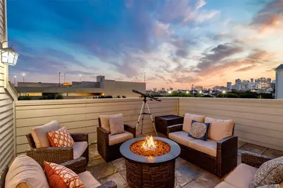 808 Paige Street, Houston, TX 77003 - Photo 1