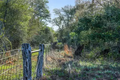 1746 County Road 103, Columbus, TX 78934 - Photo 6