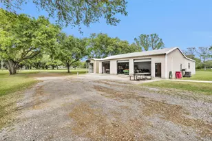 4402 Spears Rd, Manvel, TX 77578 - Photo 10