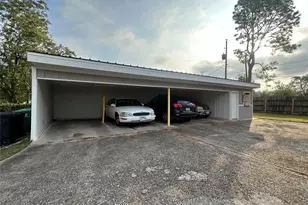 6703 Biggs Ct, Houston, TX 77061 - Photo 6