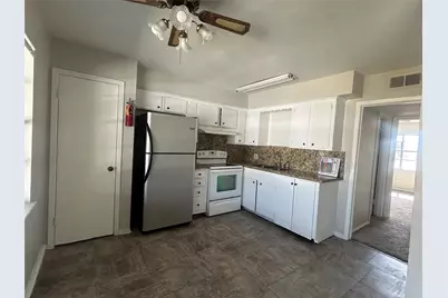 6703 Biggs Court #4, Houston, TX 77061 - Photo 10