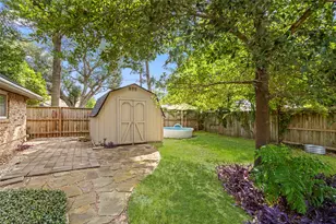 10519 Londonderry Dr, Houston, TX 77043 - Photo 28