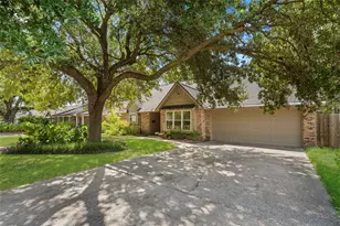 10519 Londonderry Dr, Houston, TX 77043 - Photo 4