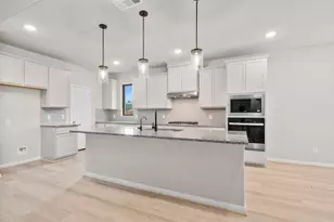 26147 Treetop Ter Ln, Montgomery, TX 77316 - Photo 4