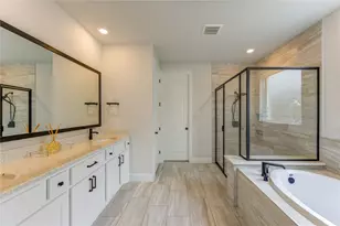 4650 Brazos Shores Dr, Sugar Land, TX 77479 - Photo 20