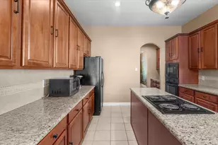 12009 Banks Run Dr, Pearland, TX 77584 - Photo 36