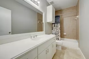 9805 Riddlelink, Houston, TX 77025 - Photo 8