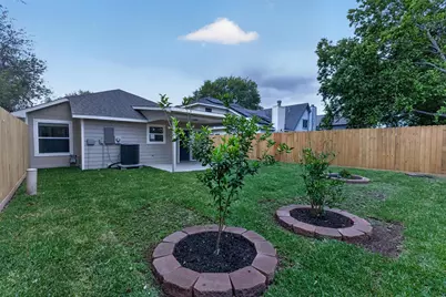 12534 Warrenwood Drive, Houston, TX 77066 - Photo 20