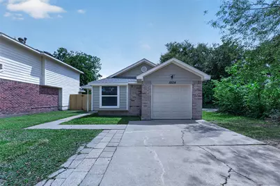 12534 Warrenwood Drive, Houston, TX 77066 - Photo 2
