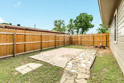 219 Camellia Street, Lake Jackson, TX 77566 - Photo 24