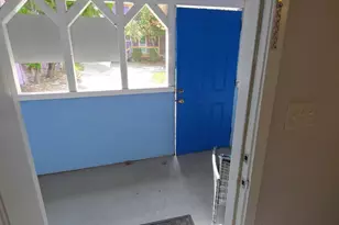 1915 Ave O 1/2 Rear Unit A, Galveston, TX 77550 - Photo 4