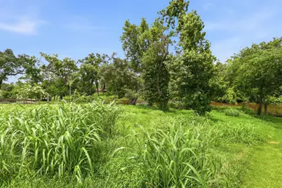 208 Creekside Lane, Lake Jackson, TX 77566 - Photo 24