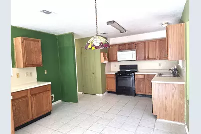 17006 Dusty Mill Drive E, Sugar Land, TX 77498 - Photo 12