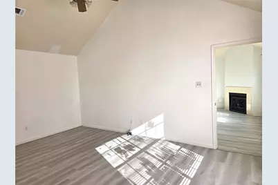 17006 Dusty Mill Drive E, Sugar Land, TX 77498 - Photo 24