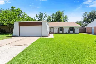 16915 Stardale Ln, Friendswood, TX 77546 - Photo 4