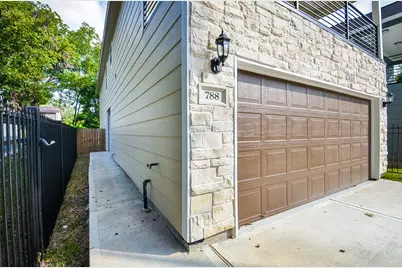 788 Lucky Street, Houston, TX 77088 - Photo 6