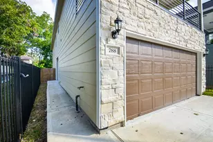 788 Lucky St, Houston, TX 77088 - Photo 6