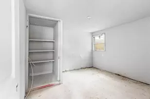 1312 Jack Johnson Blvd, Galveston, TX 77550 - Photo 14