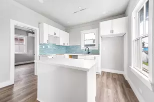 1312 Jack Johnson Blvd, Galveston, TX 77550 - Photo 6