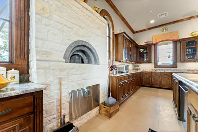 6 W Rivercrest Drive, Houston, TX 77042 - Photo 38