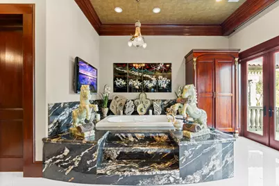 6 W Rivercrest Drive, Houston, TX 77042 - Photo 26