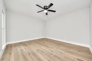 10502 White Fawn Dr, Houston, TX 77041 - Photo 14