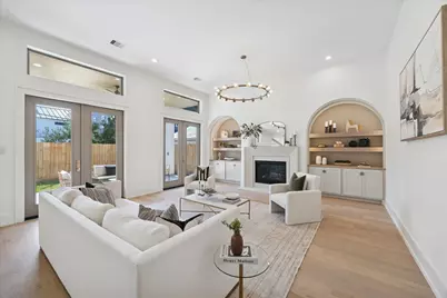 710 E 18th Street, Houston, TX 77008 - Photo 10