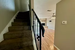 541 Longmeadow St, Beaumont, TX 77707 - Photo 12