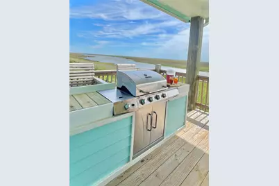 802 18th St Street, Port Bolivar, TX 77650 - Photo 4