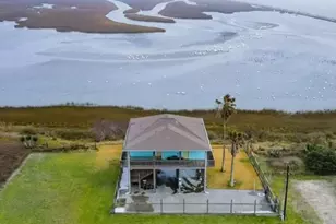 802 18th St St, Port Bolivar, TX 77650 - Photo 38