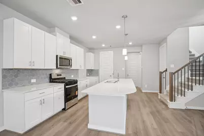 3203 Quiet Sunset, Houston, TX 77080 - Photo 2