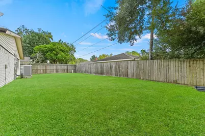 3319 Meadowview Drive, Missouri City, TX 77459 - Photo 18