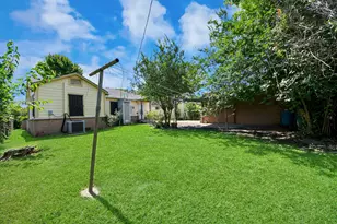 132 Hoffman St, Houston, TX 77020 - Photo 36
