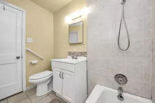 132 Hoffman St, Houston, TX 77020 - Photo 24