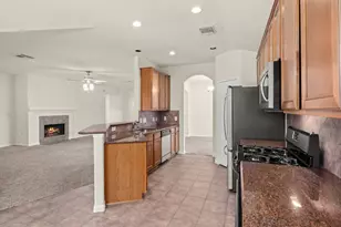 6 Bushell Mill Pl, The Woodlands, TX 77382 - Photo 16