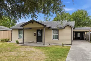 602 Garrett St, Pasadena, TX 77506 - Photo 1